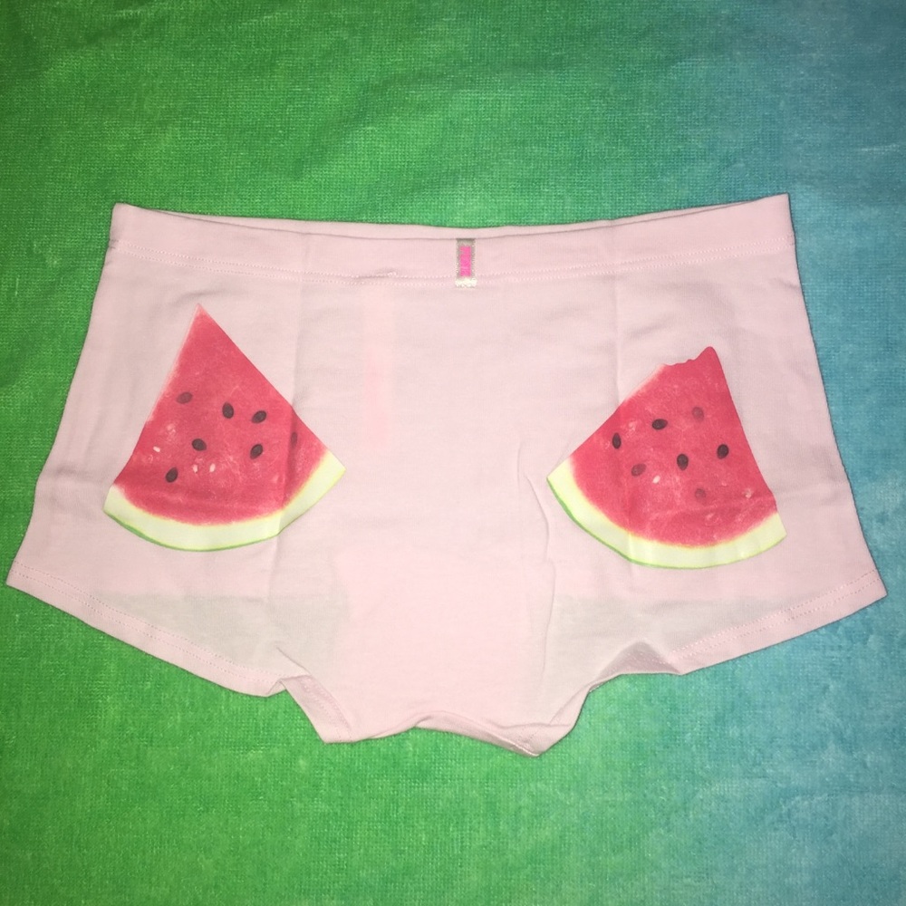 VS PINK Watermelon 🍉 Boy short booty new